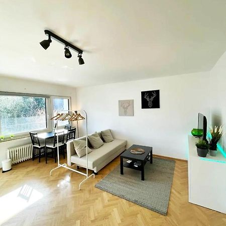 Cozy Apartment With Kitchen + Balcony New! Ессен Екстер'єр фото